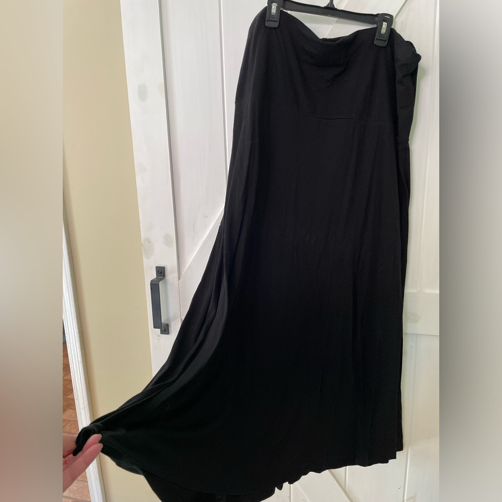 Old navy, 2x, black, strapless dress. Summer, beach, vacation, fall, add jacket